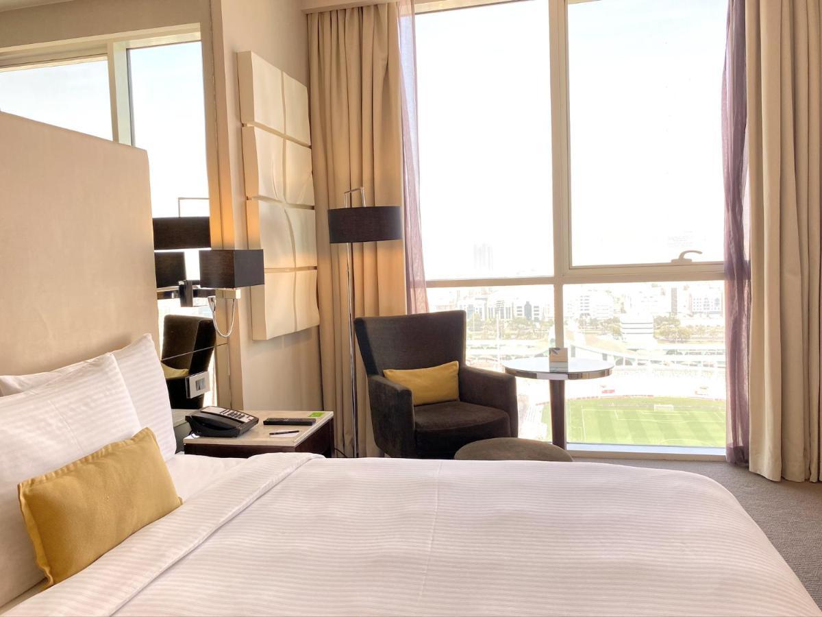Centro Al Manhal By Rotana Hotel Abu Dhabi Bagian luar foto